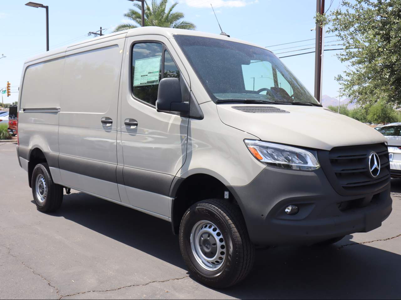 2025 Mercedes-Benz Sprinter 2500