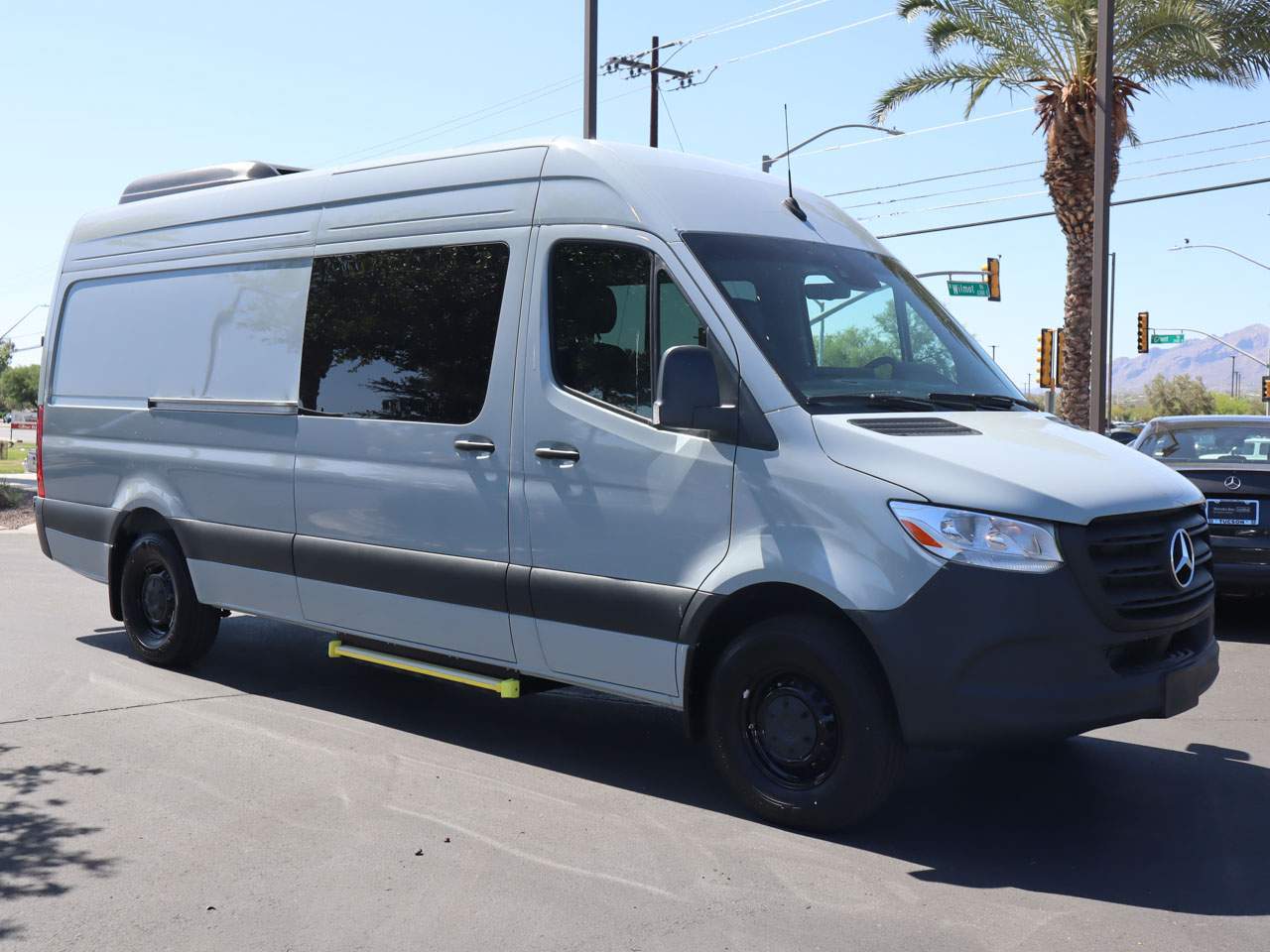 2024 Mercedes-Benz Sprinter 2500