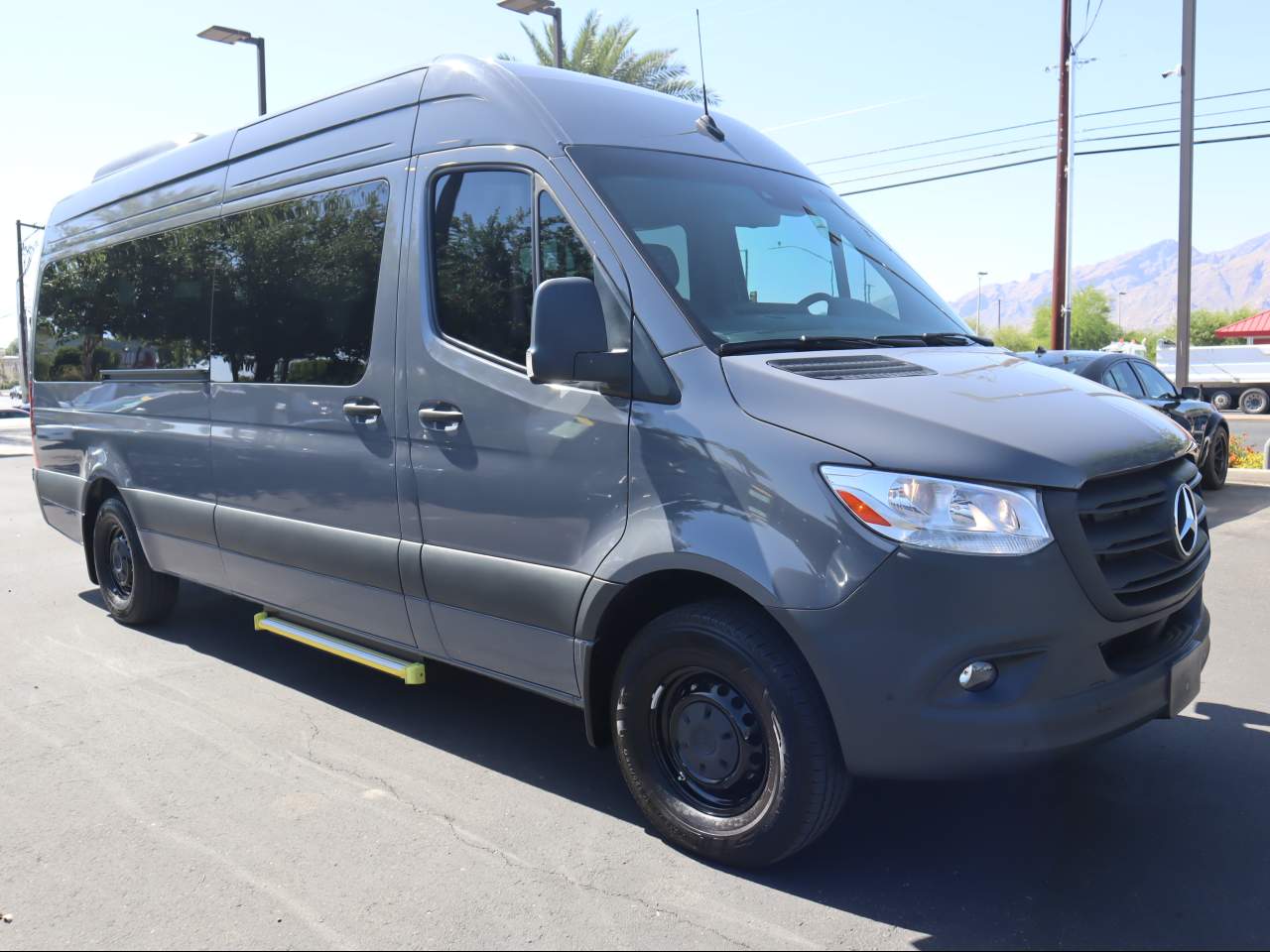 2024 Mercedes-Benz Sprinter 2500