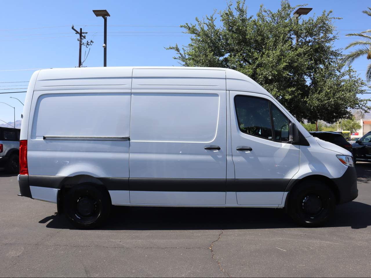 2025 Mercedes-Benz Sprinter 2500