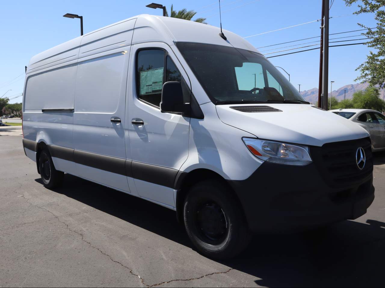 2025 Mercedes-Benz Sprinter 2500