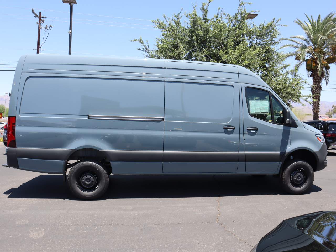2025 Mercedes-Benz Sprinter 2500