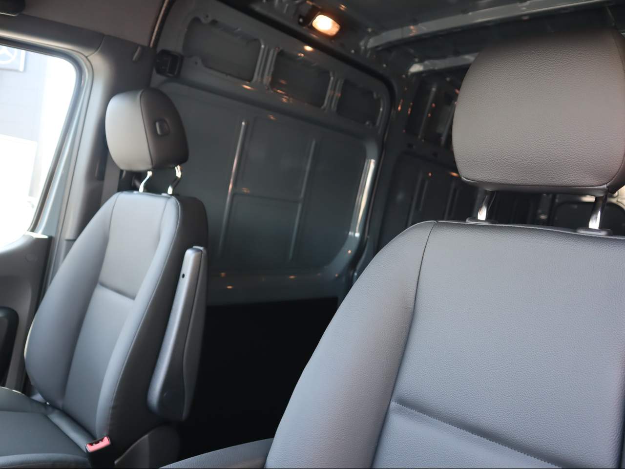 2025 Mercedes-Benz Sprinter 2500