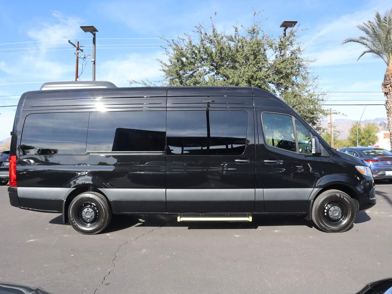 2025 Mercedes-Benz Sprinter 2500