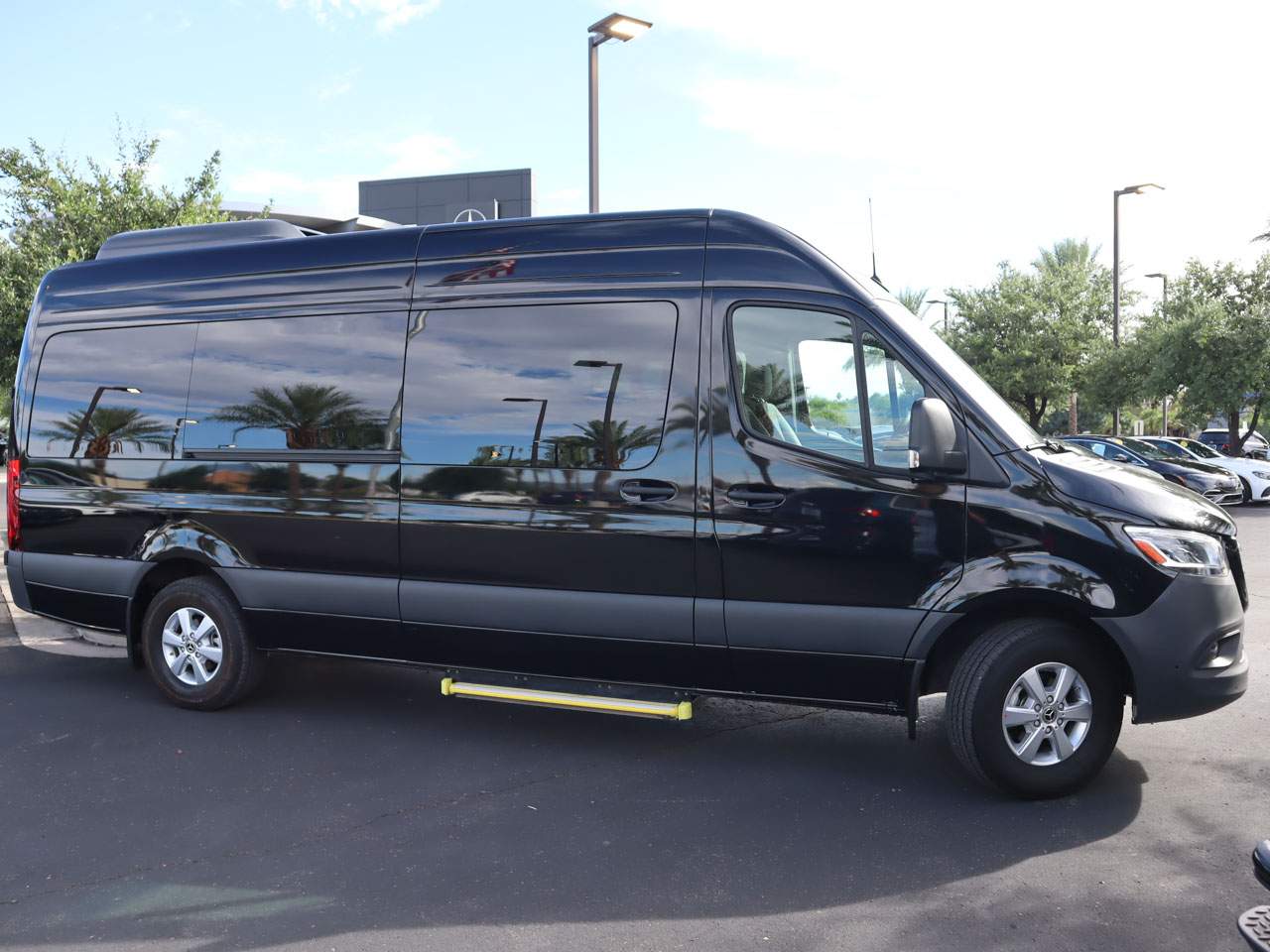 2024 Mercedes-Benz Sprinter 2500