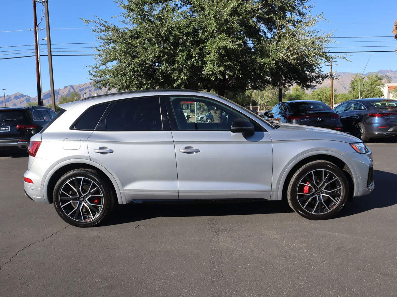 2023 Audi SQ5 3.0T quattro Prestige