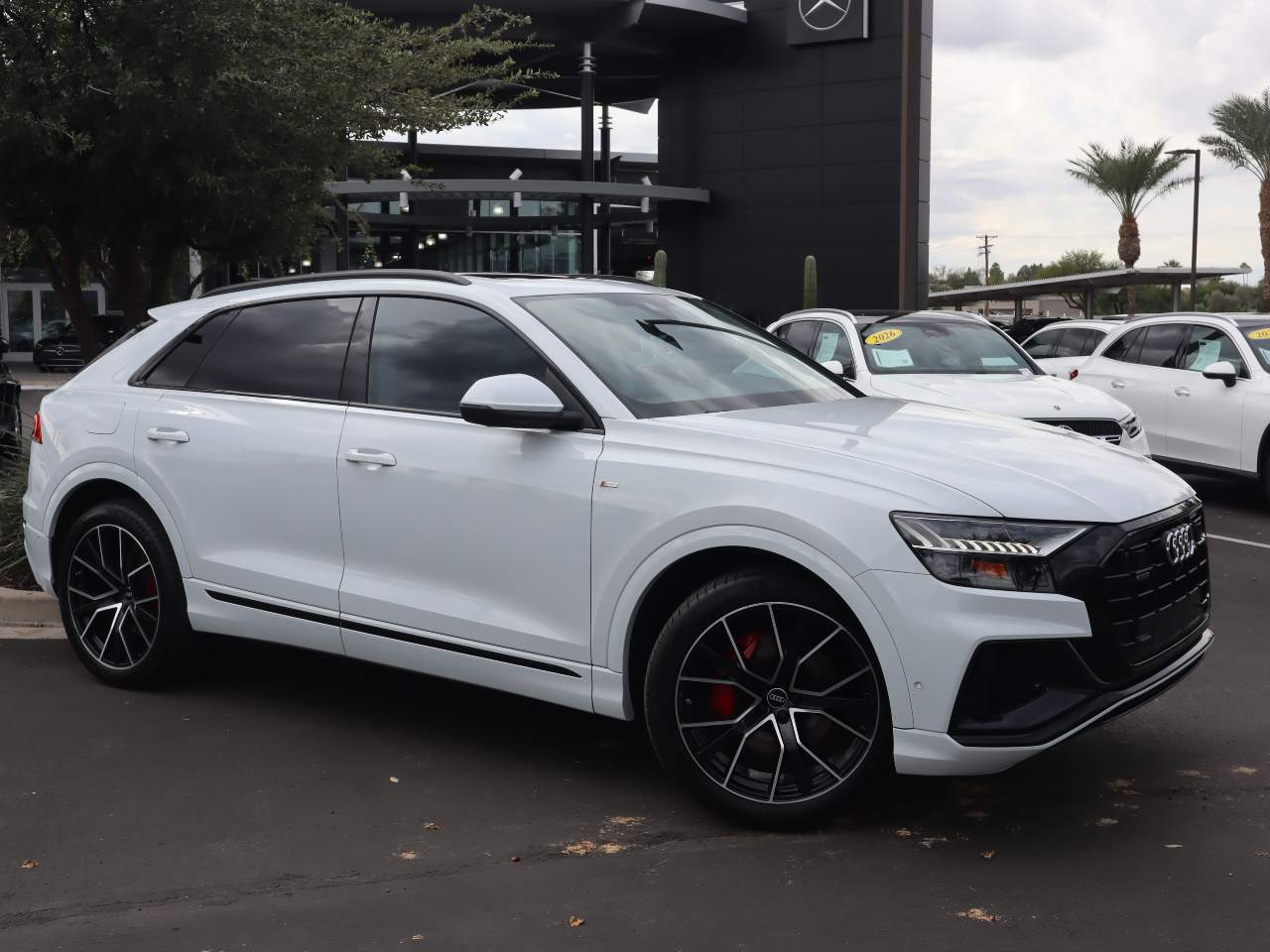 2023 Audi Q8