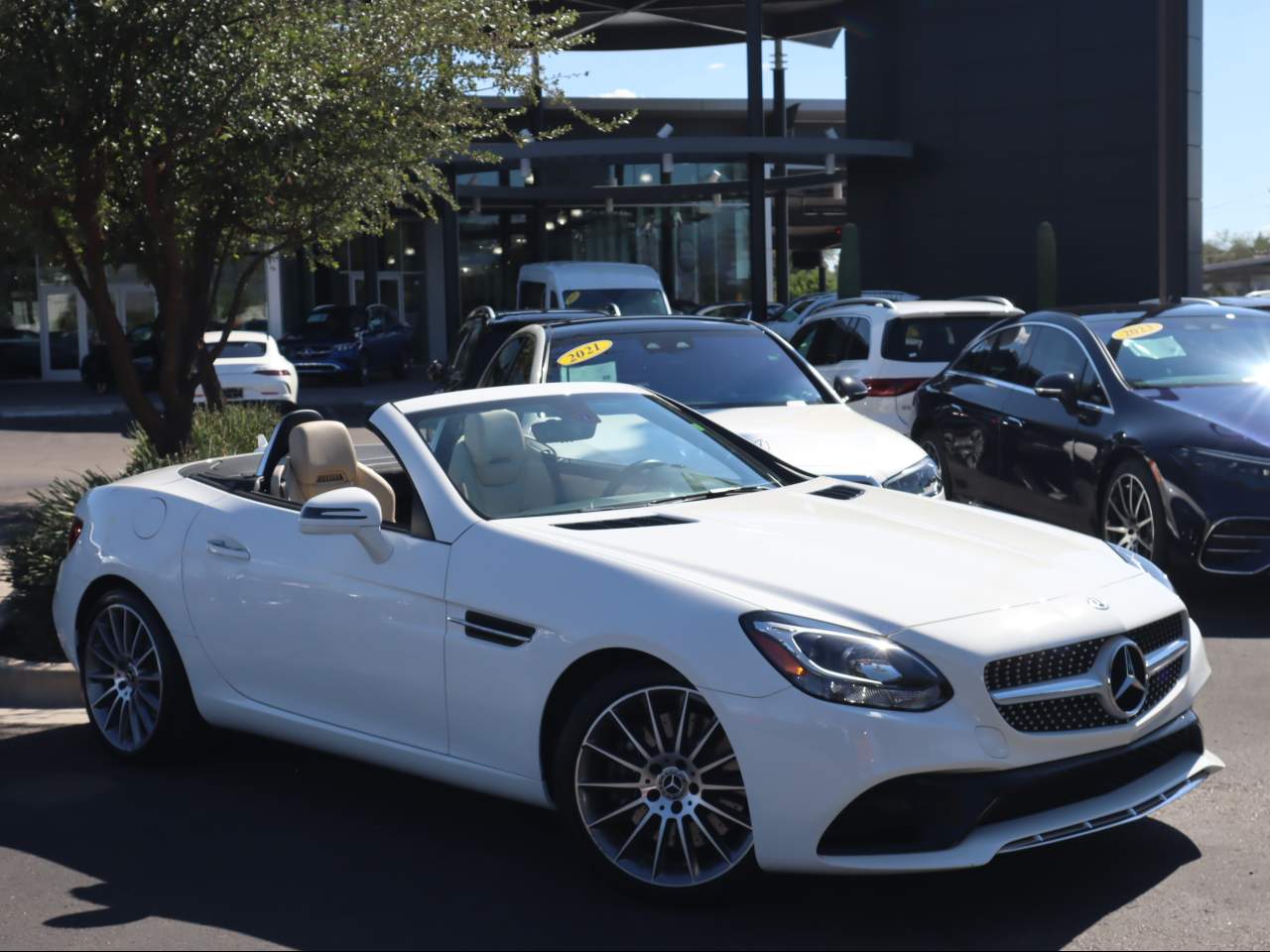 2019 Mercedes-Benz SLC 300