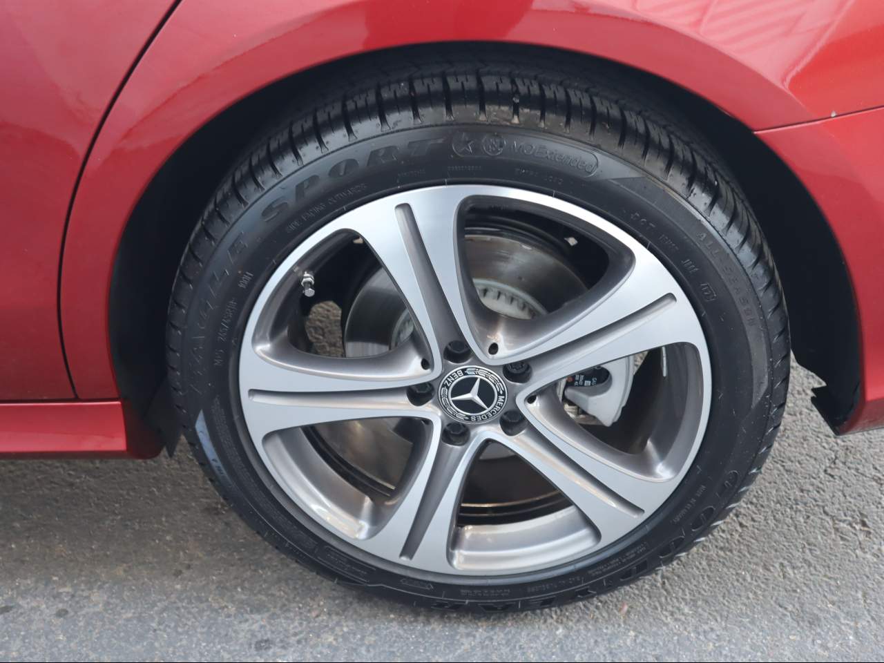 2019 Mercedes-Benz E-Class E 300 4MATIC Sedan