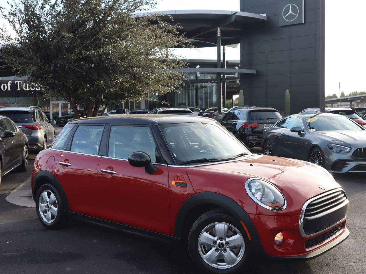 2016 MINI Hardtop 4 Door Cooper