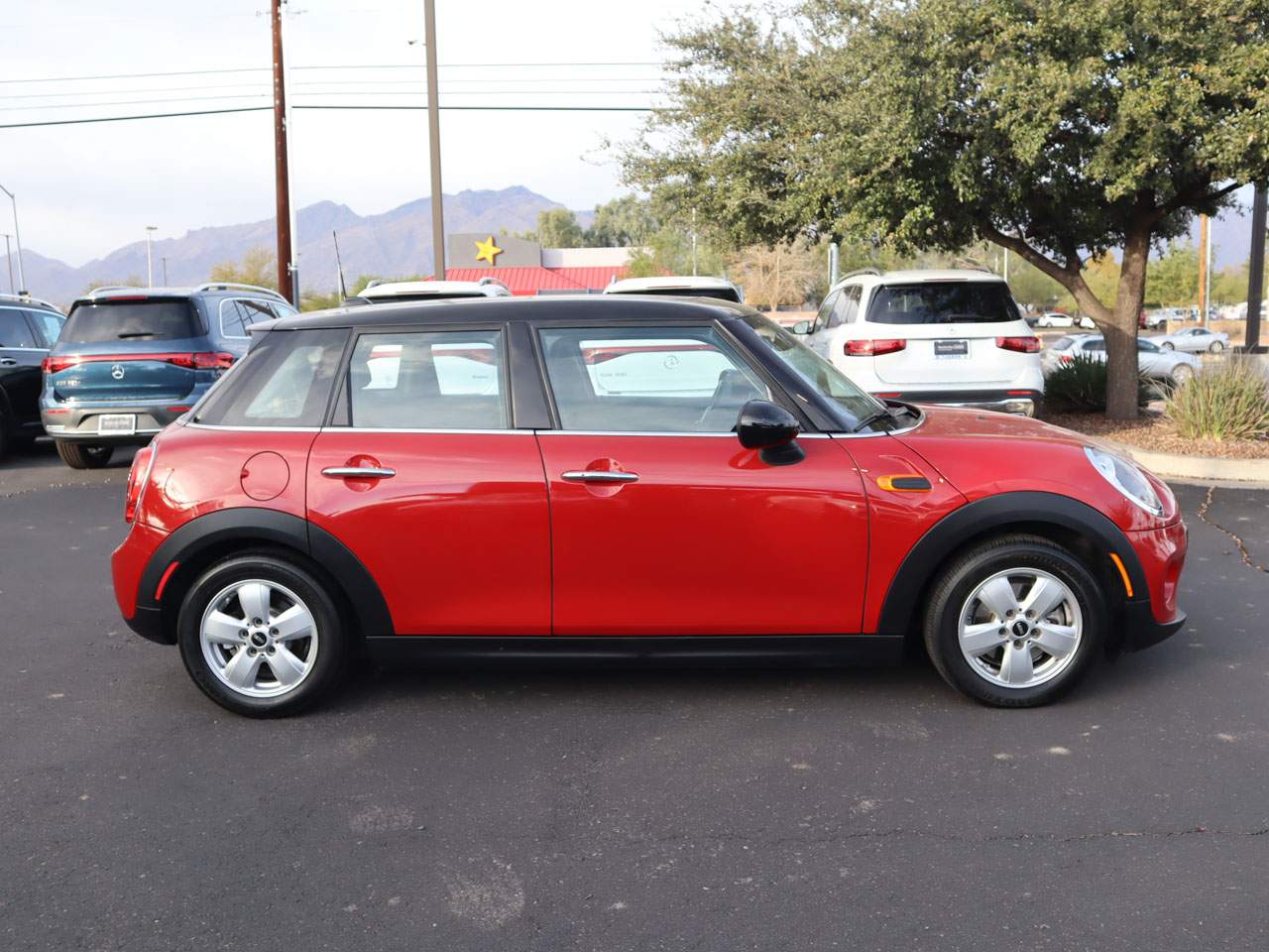 2016 MINI Hardtop 4 Door Cooper