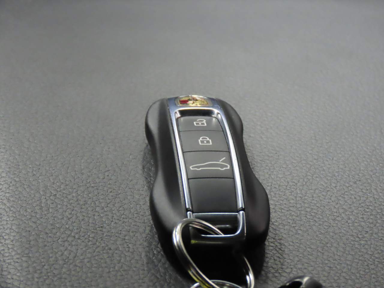 2025 Porsche Panamera  