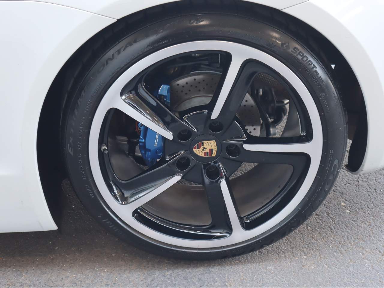 2015 Porsche Cayman GTS