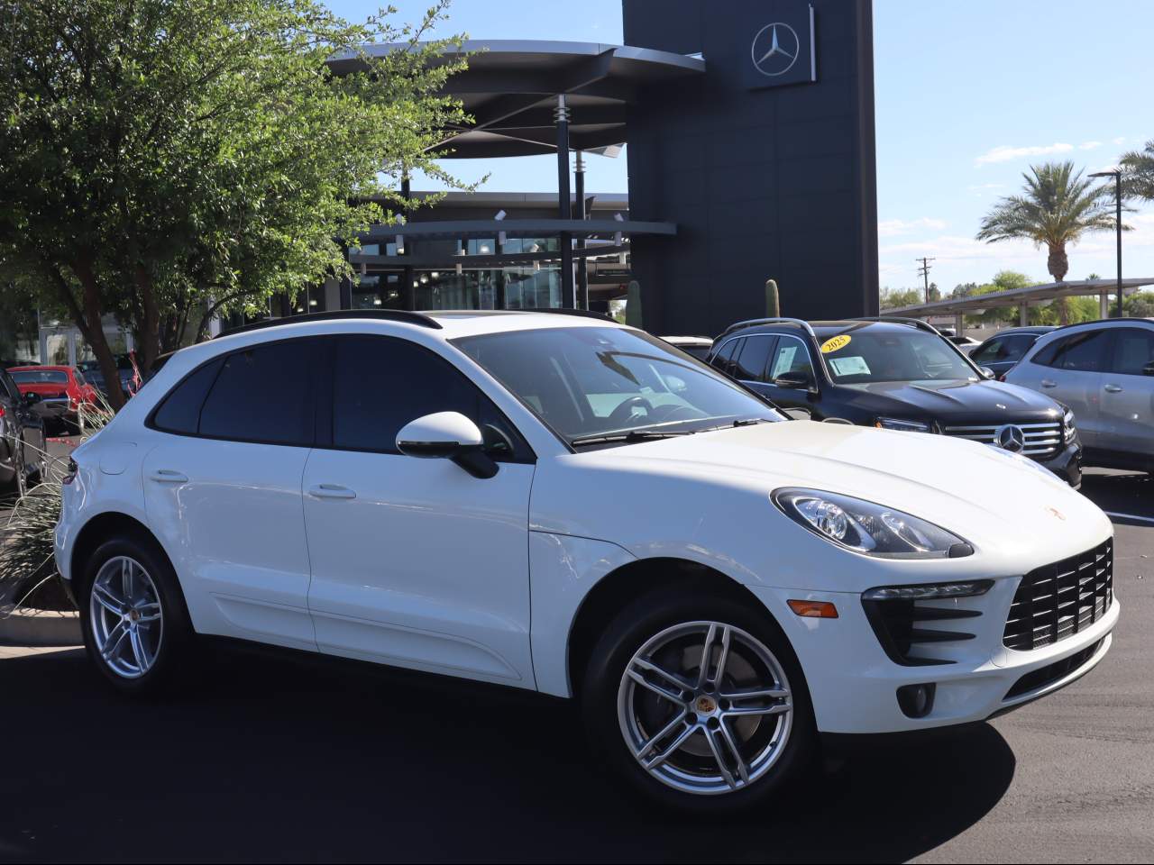 2018 Porsche Macan Sport Edition