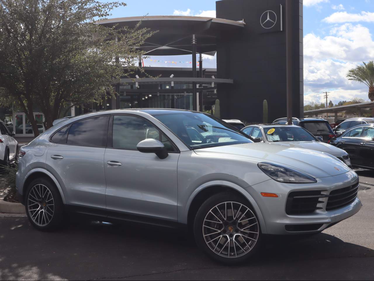 2021 Porsche Cayenne Coup Base's photo