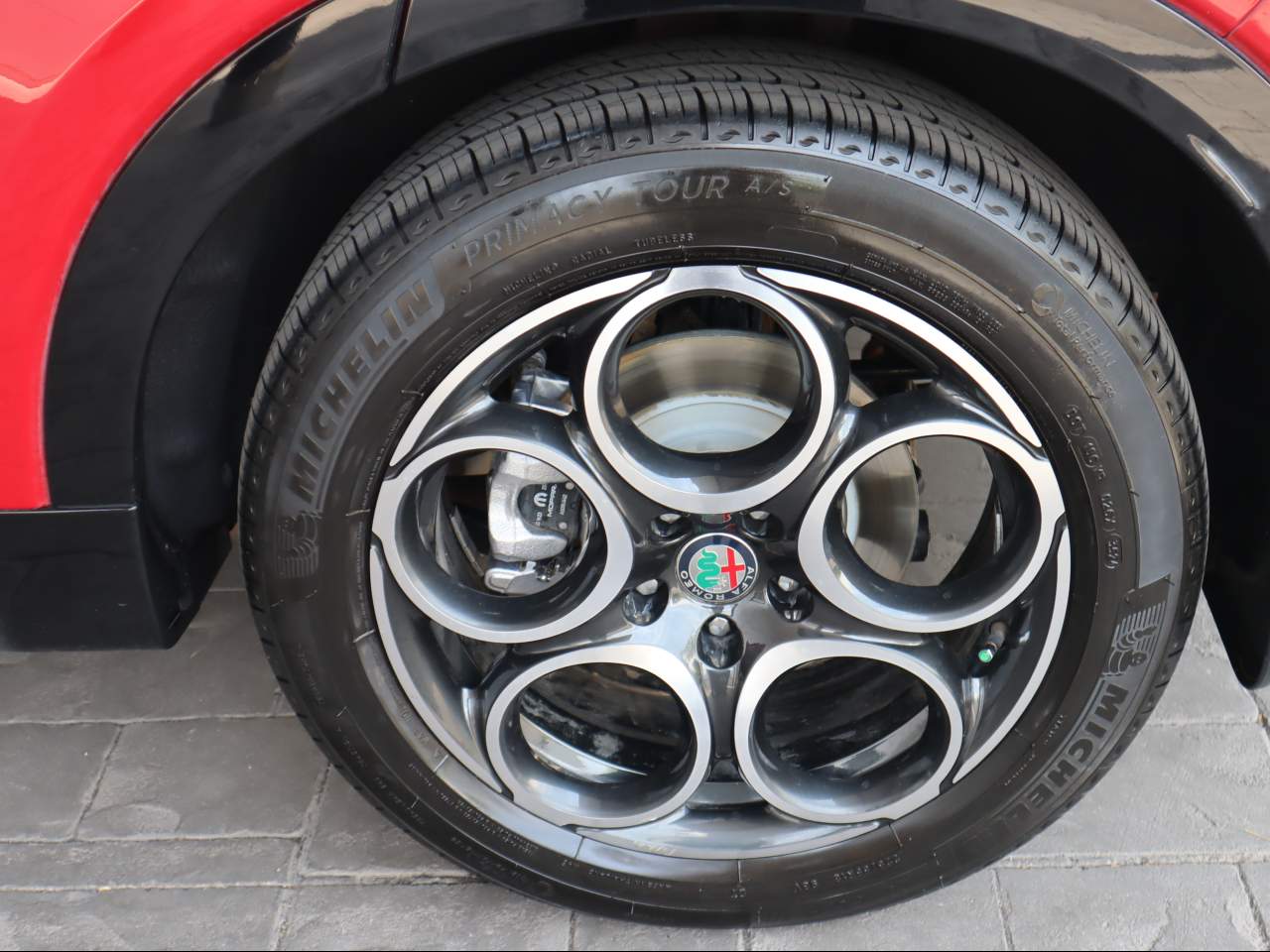 2024 Alfa Romeo Tonale Hybrid Ti
