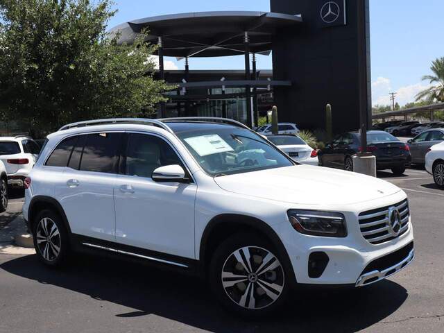 2025 Mercedes-Benz GLB 250 4MATIC SUV