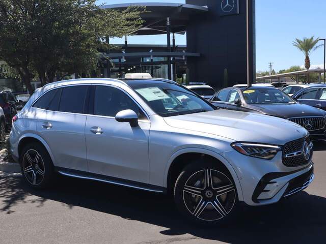 2027 Mercedes-Benz GLC 300 SUV