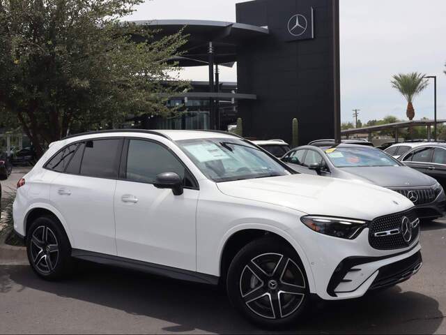 2026 Mercedes-Benz GLC 300 SUV