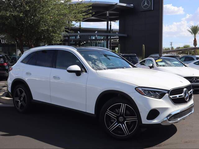 2026 Mercedes-Benz GLC 300 SUV