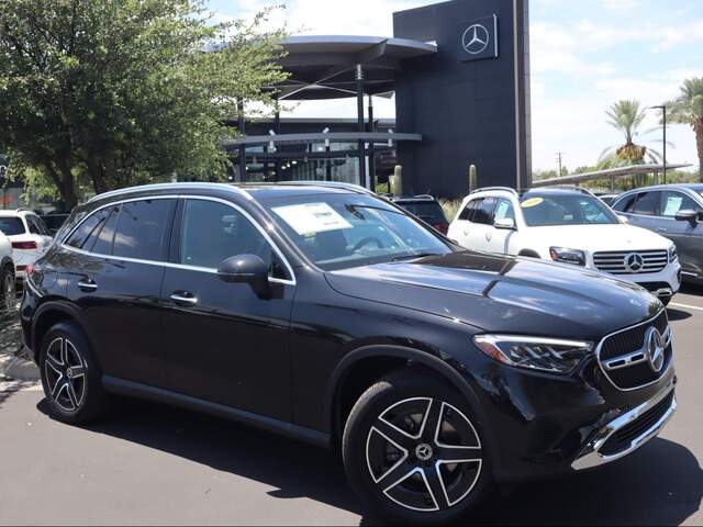 2026 Mercedes-Benz GLC 300 SUV