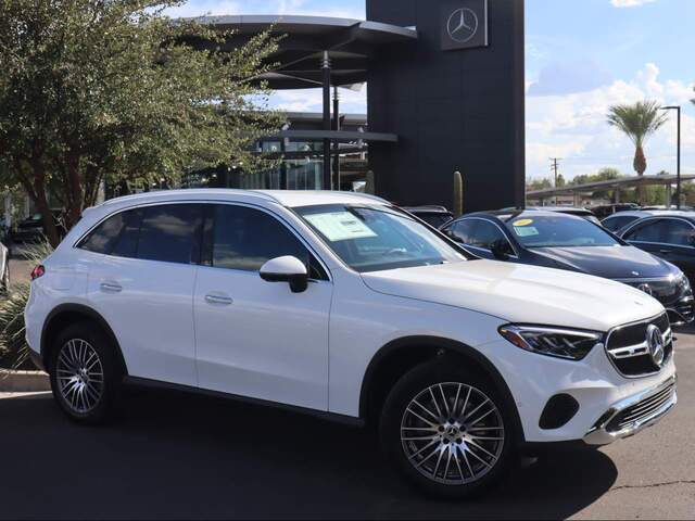 2026 Mercedes-Benz GLC 300 SUV