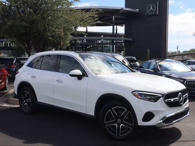 2026 Mercedes-Benz GLC 300 SUV