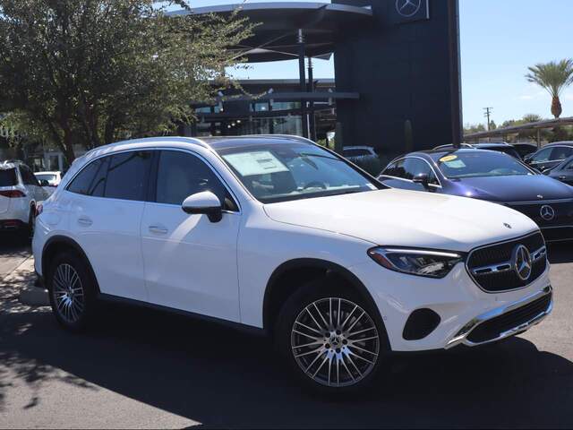 2026 Mercedes-Benz GLC 300 4MATIC SUV