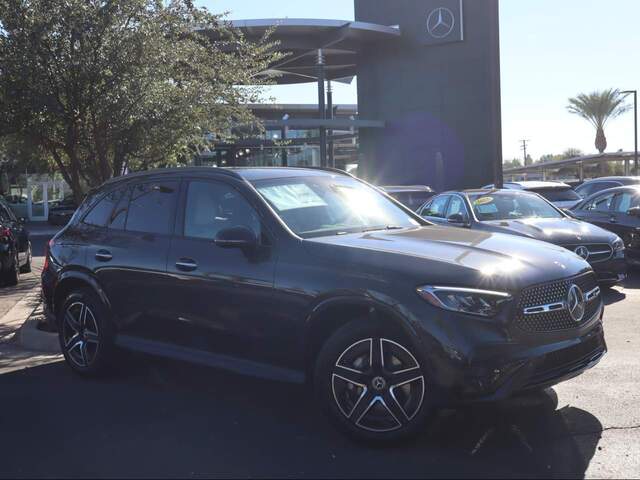 2026 Mercedes-Benz GLC 300 4MATIC SUV