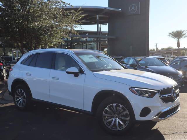 2026 Mercedes-Benz GLC 300 4MATIC SUV