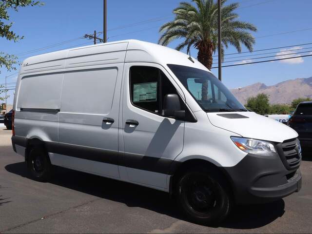 2025 Mercedes-Benz Sprinter