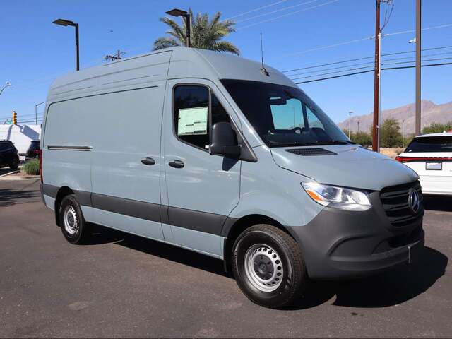 2025 Mercedes-Benz Sprinter