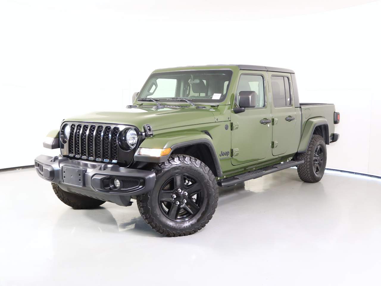 2021 Jeep Gladiator Sport Crew Cab