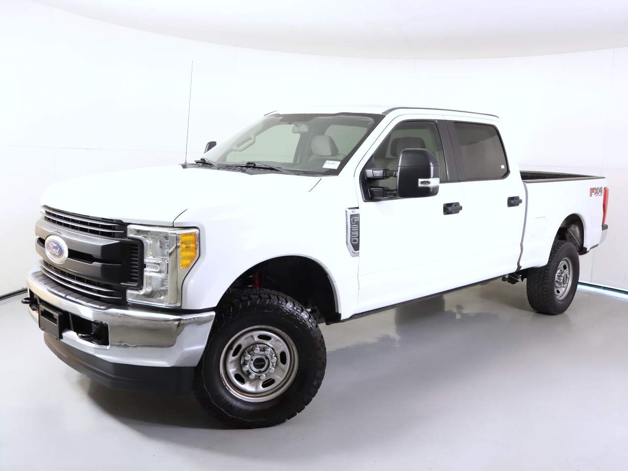 2017 Ford F-250 Super Duty XL Crew Cab