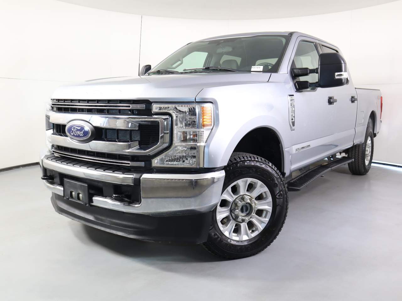 2022 Ford F-250 Super Duty XLT Crew Cab