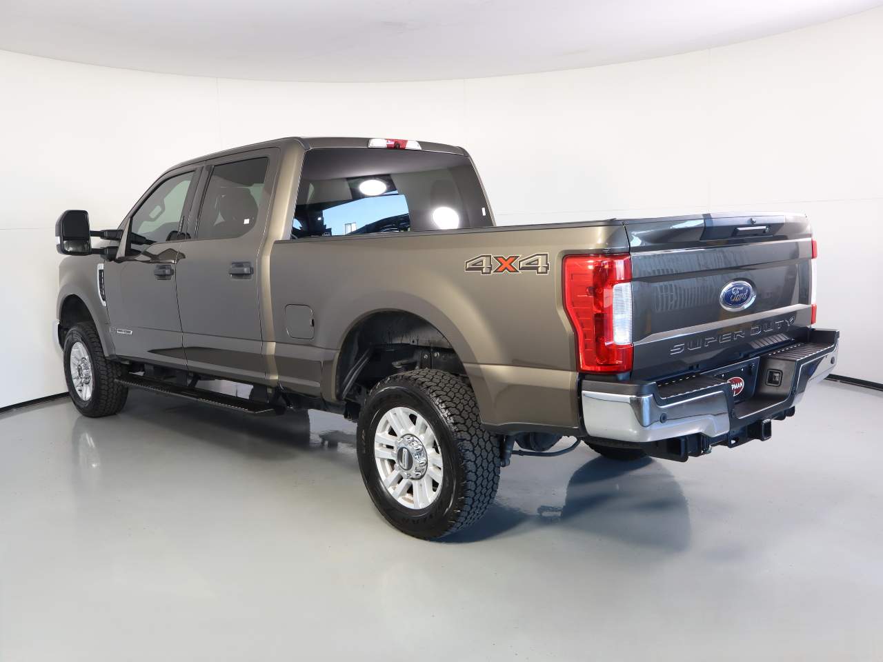 2017 Ford F-250 Super Duty XLT Crew Cab