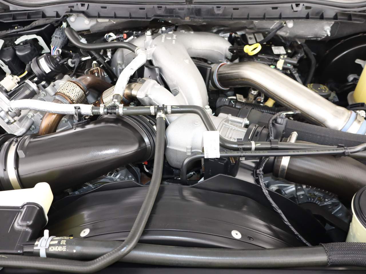 2021 Ford F-250 Super Duty Lariat Crew Cab