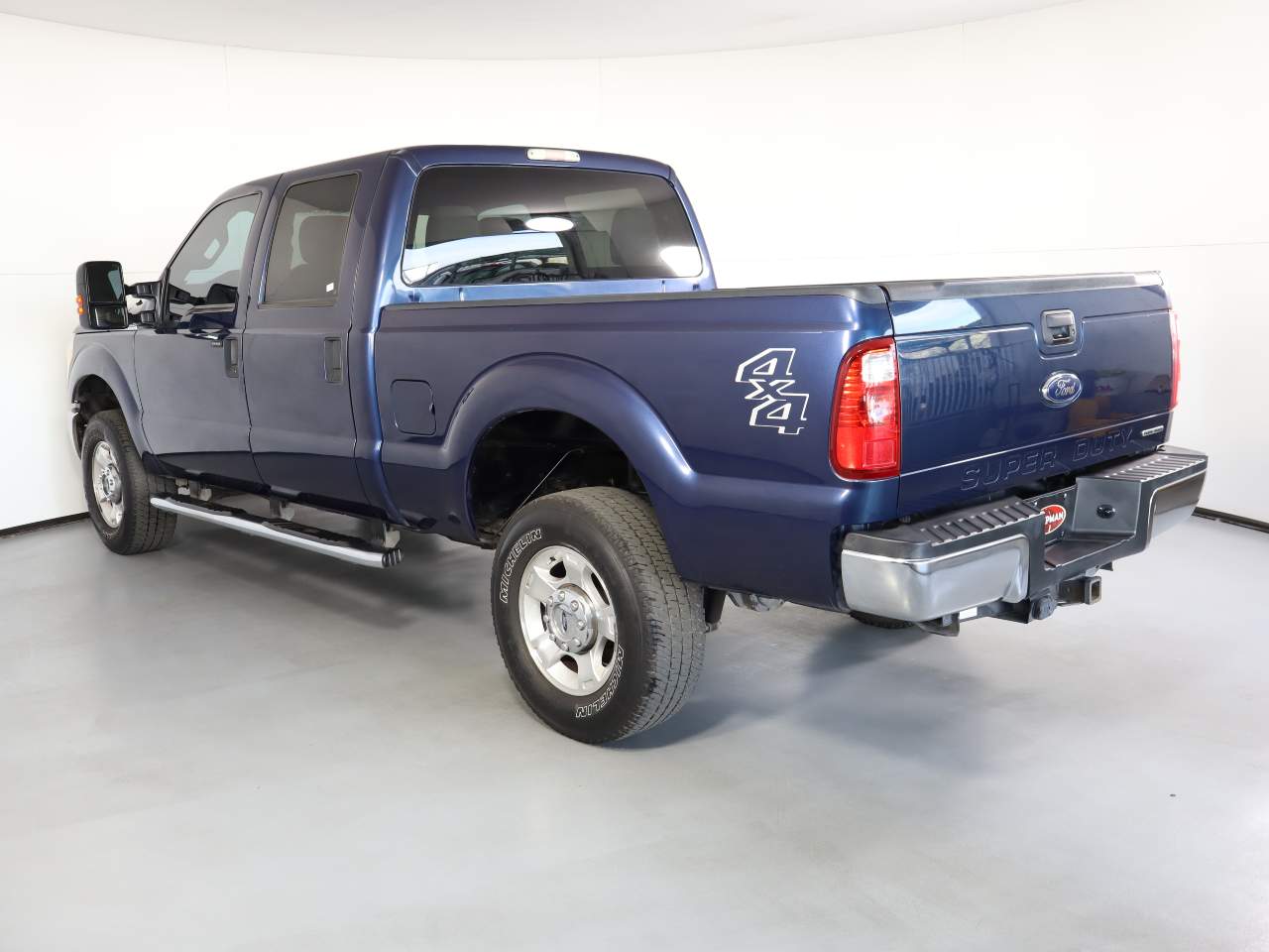 2014 Ford F-350 Super Duty 4D Crew Cab