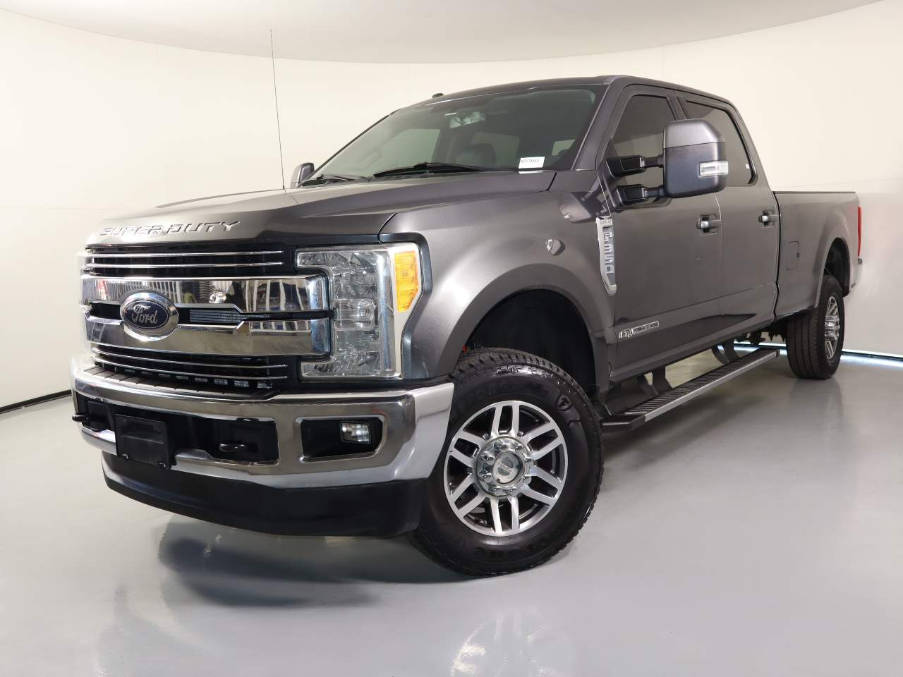 2017 Ford F-350 Super Duty Lariat Crew Cab