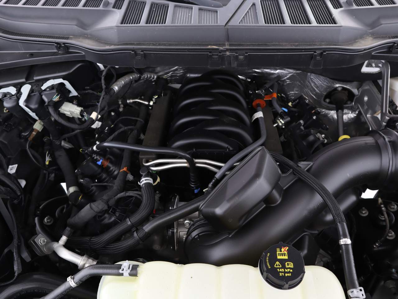 2022 Ford F-150 XLT Crew Cab