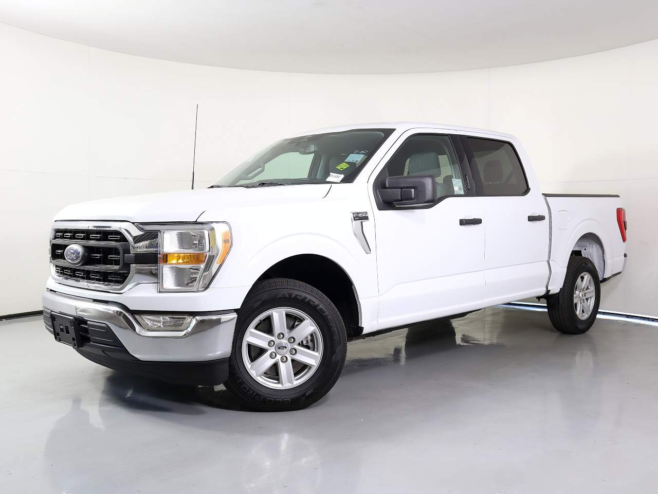 2022 Ford F-150 XLT Crew Cab