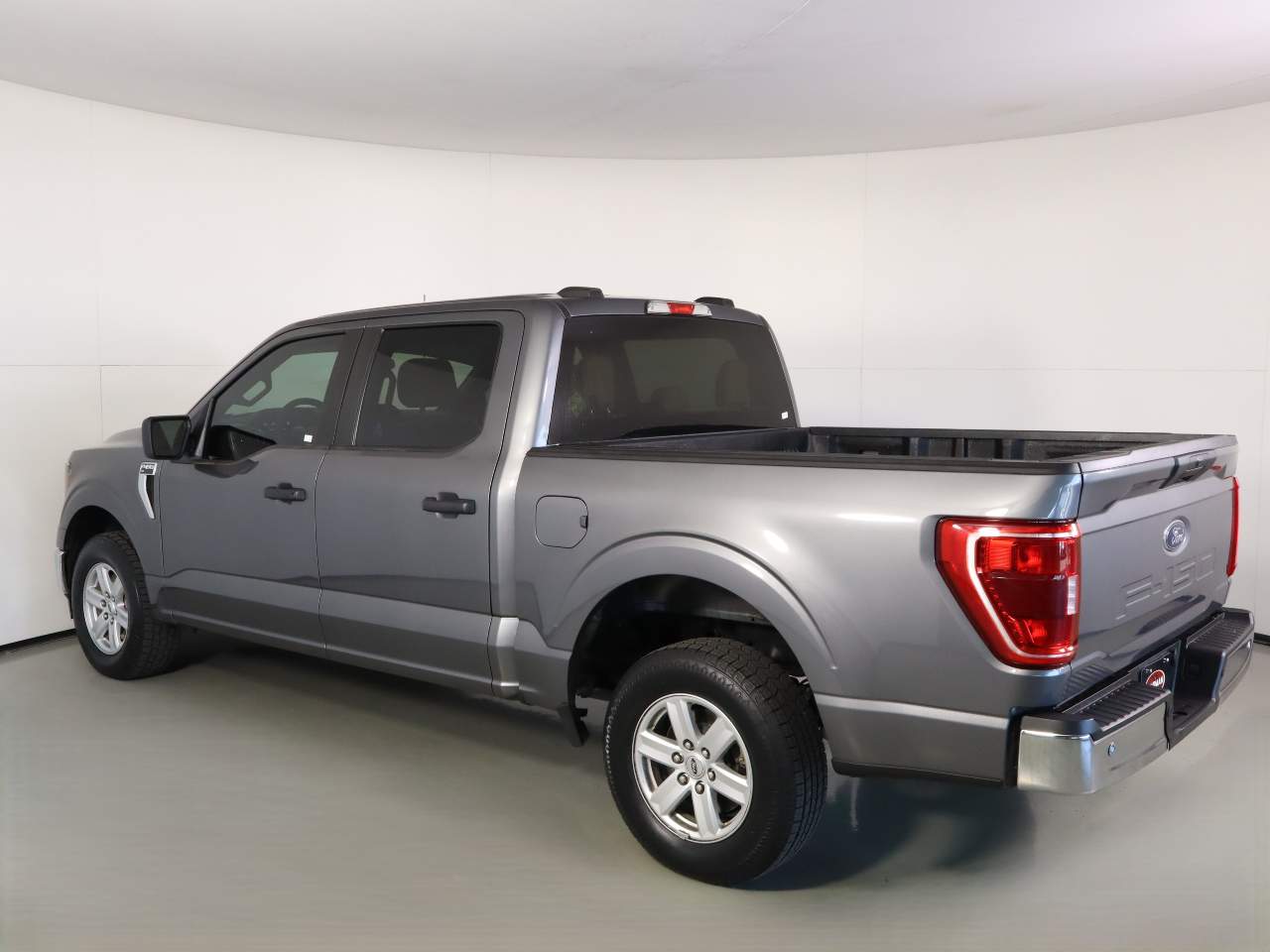 2023 Ford F-150 XLT Crew Cab