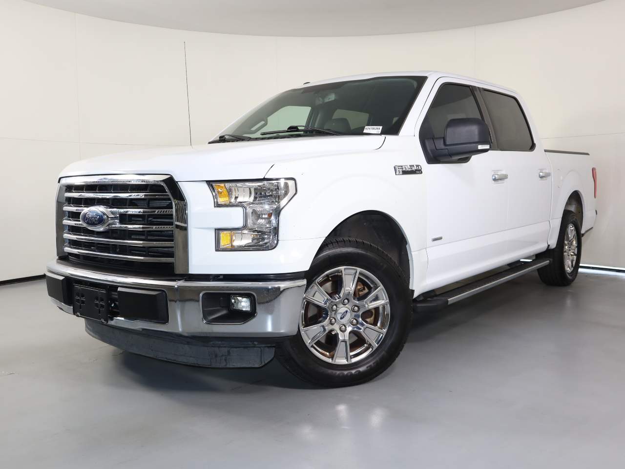 2015 Ford F-150 XLT Crew Cab