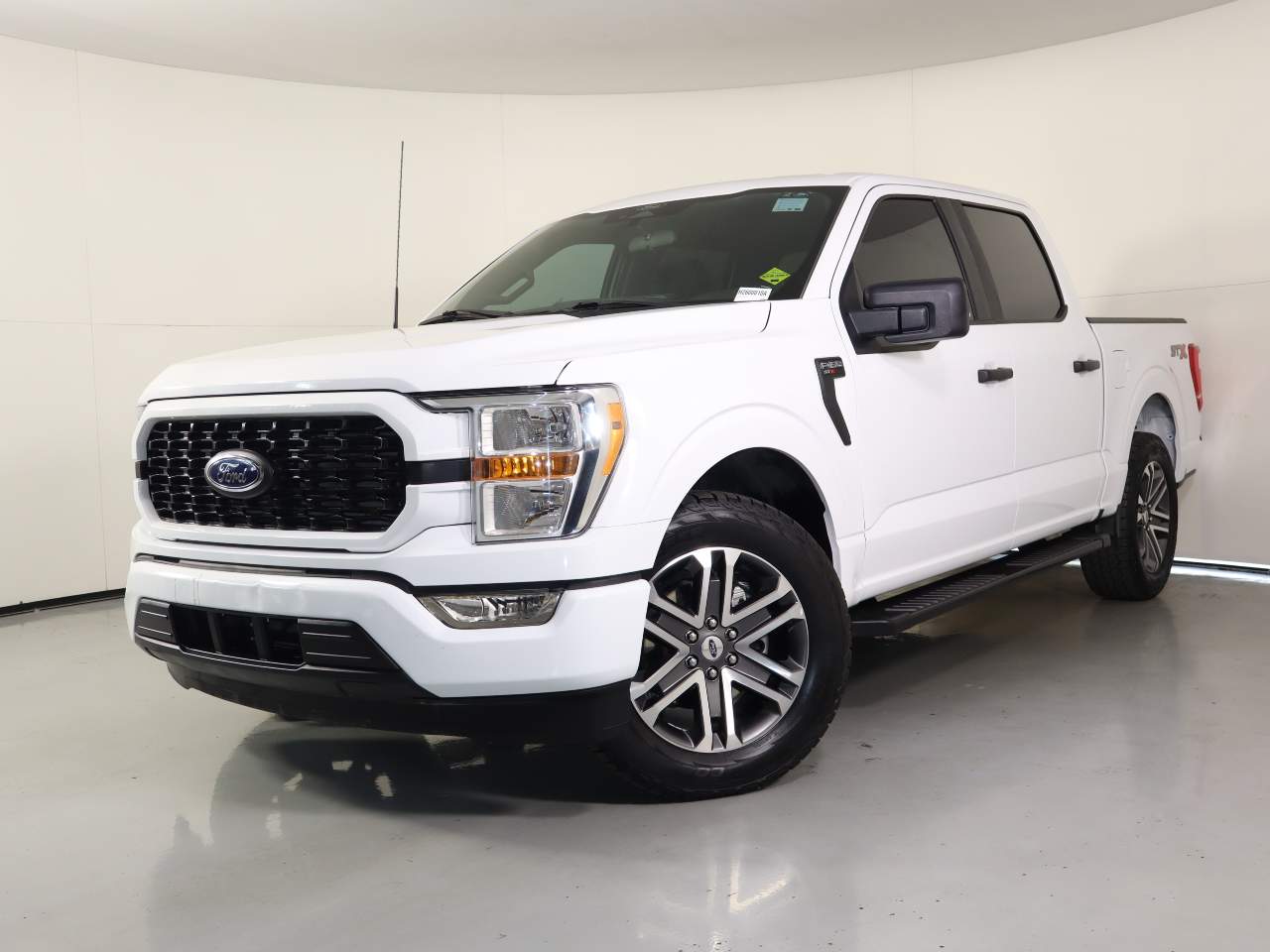 2022 Ford F-150 XL Crew Cab