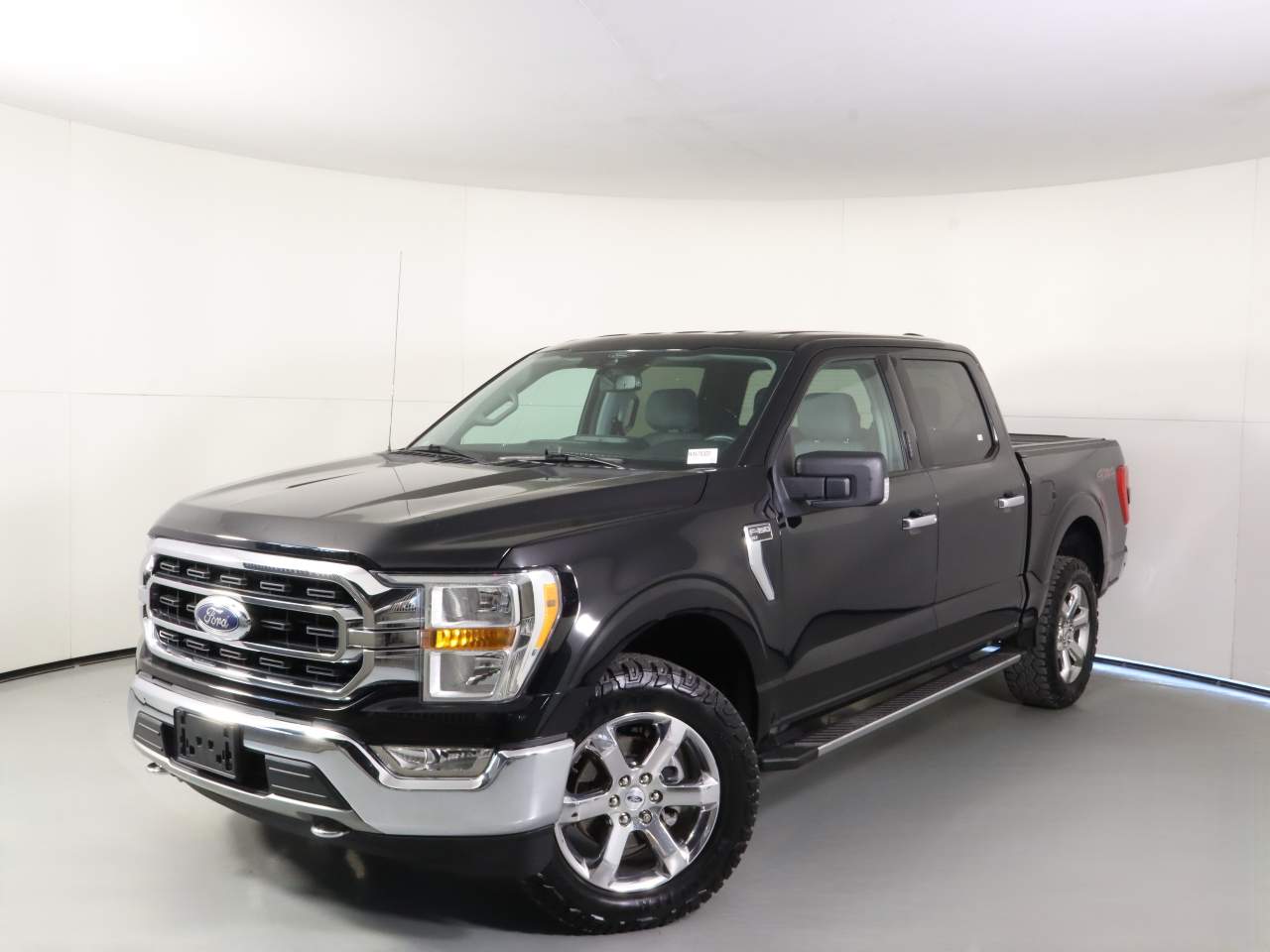 2021 Ford F-150 XLT Crew Cab