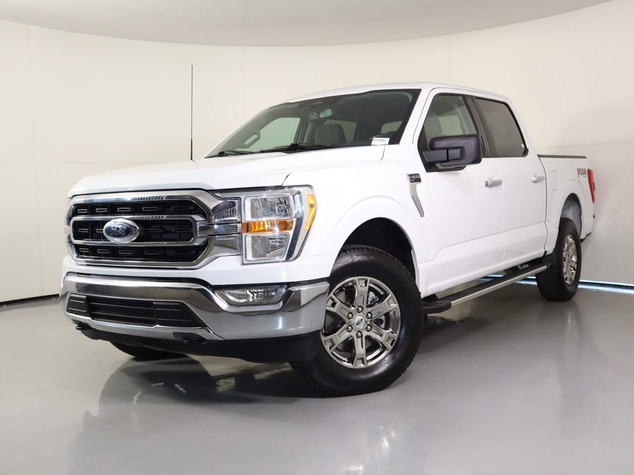 2022 Ford F-150 XLT Crew Cab