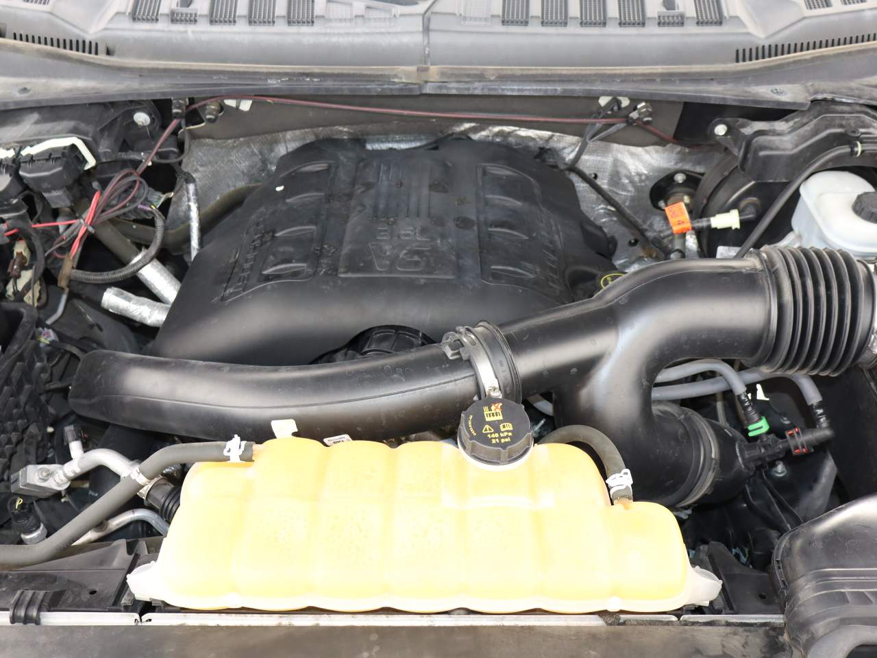 2015 Ford F-150 Platinum Crew Cab