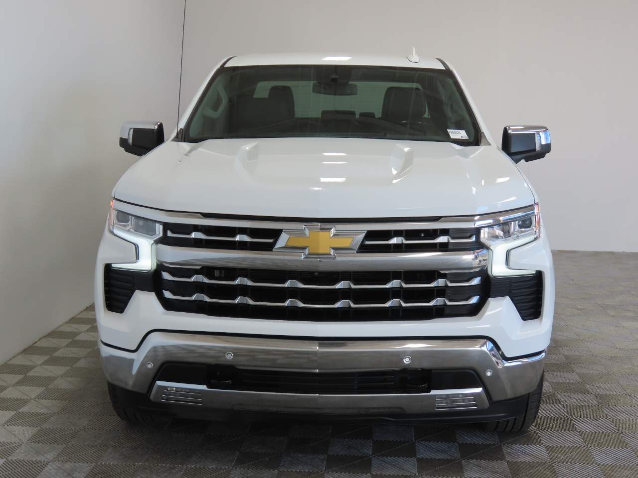 2023 Chevrolet Silverado 1500 LTZ Crew Cab