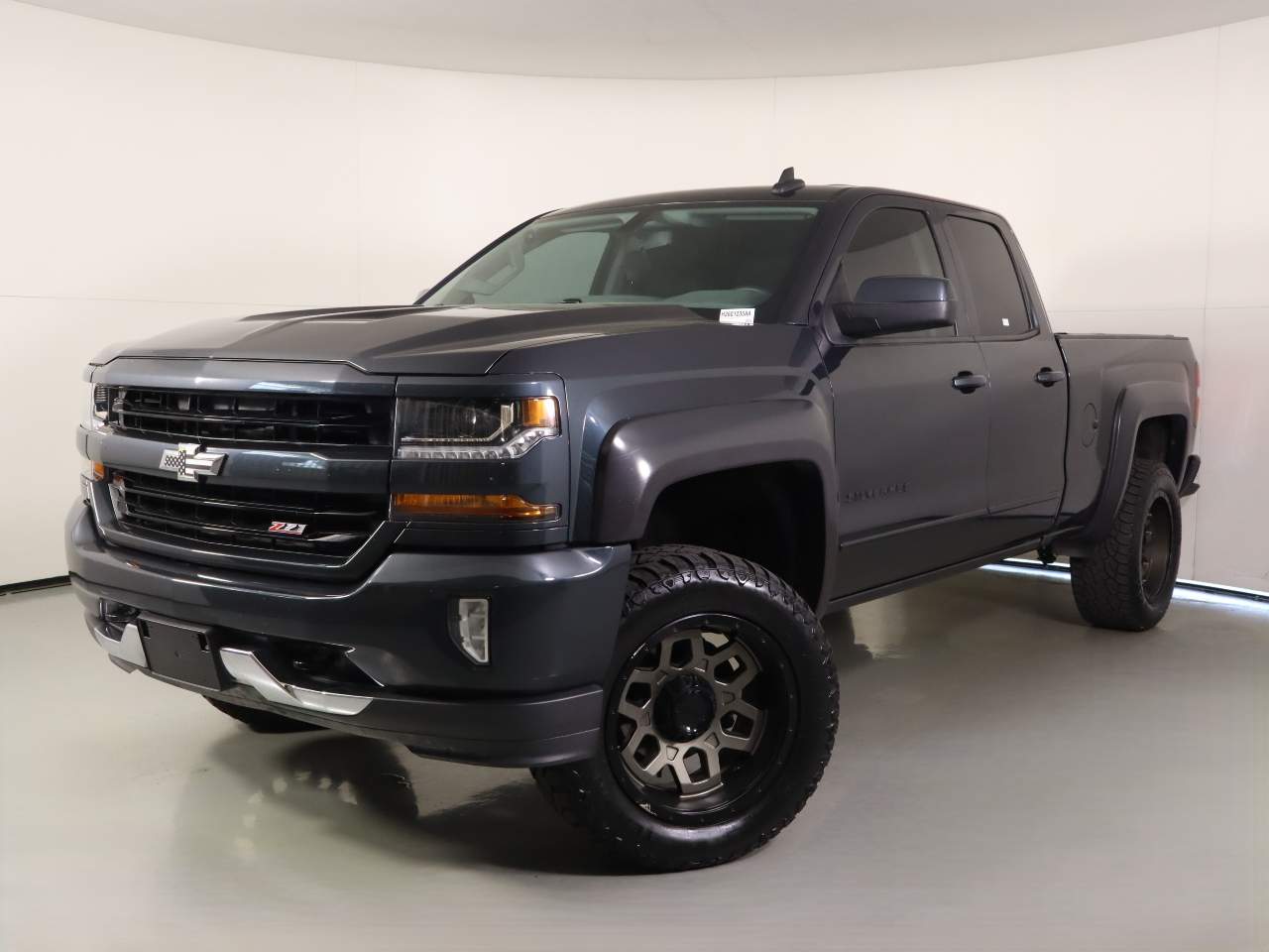 2017 Chevrolet Silverado 1500 LT Z71 Extended Cab