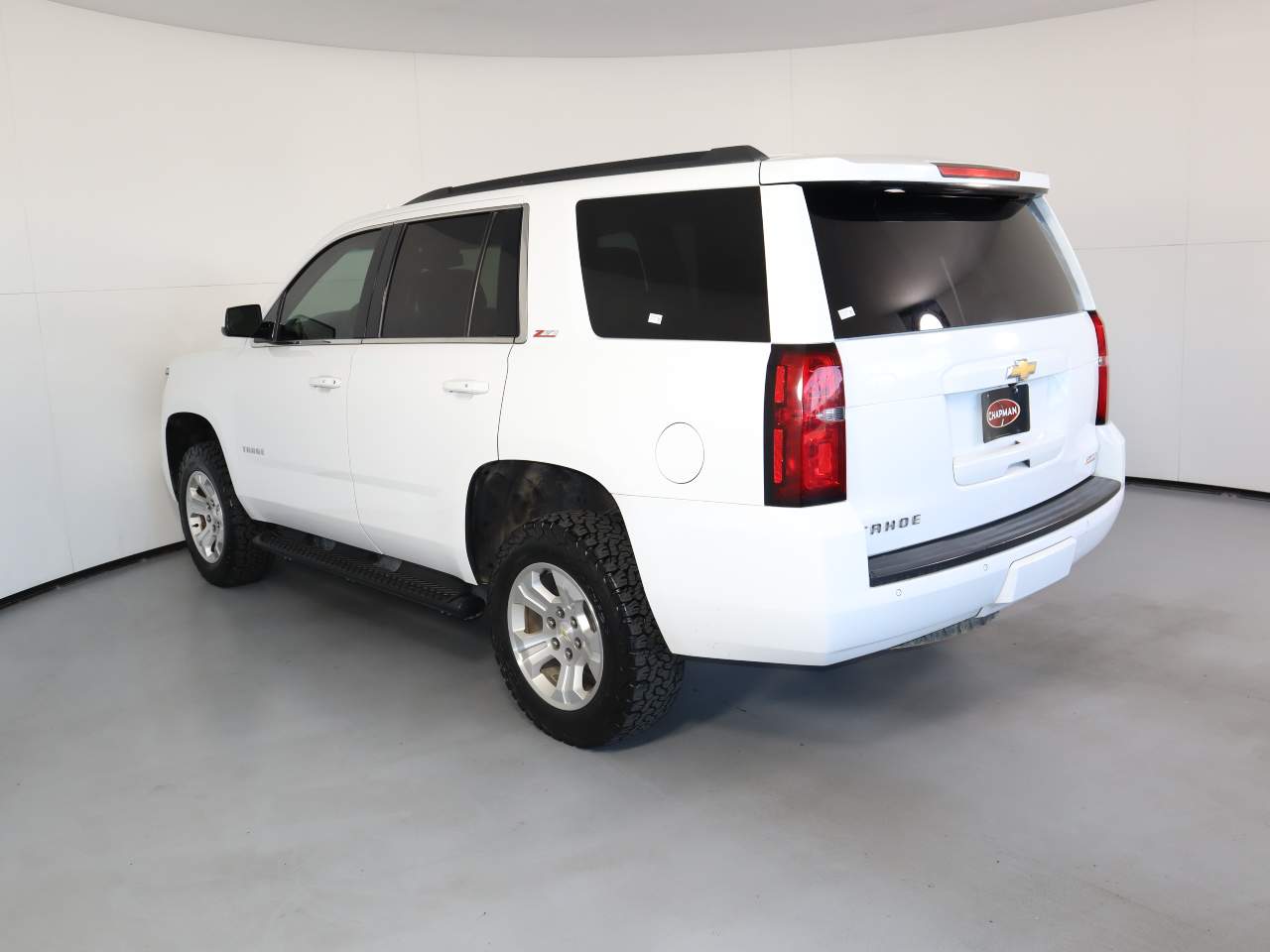 Used 2017 Chevrolet Tahoe LT with VIN 1GNSKBKCXHR288890 for sale in Tucson, AZ